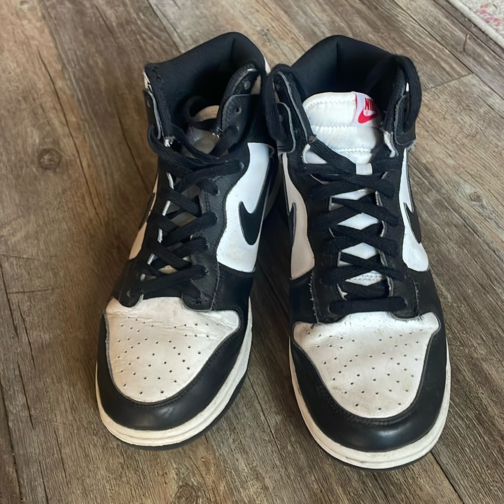 Nike sneakers US size 8